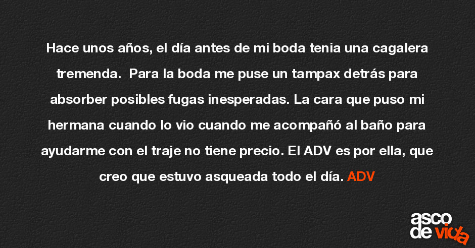 Meterse un tampon con alcohol